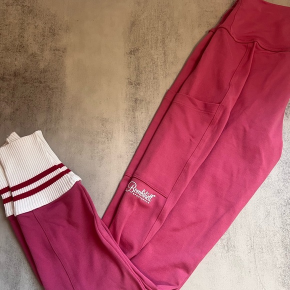Bombshell sportsware mauve small white ankle sock leggings - Picture 3 of 5